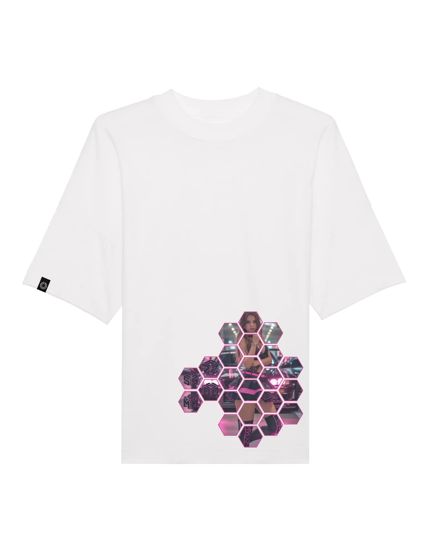 SZMO R34 Skyline T-Shirt Weiß Pink Oversize JDM Streetwear Vorderansicht Detail