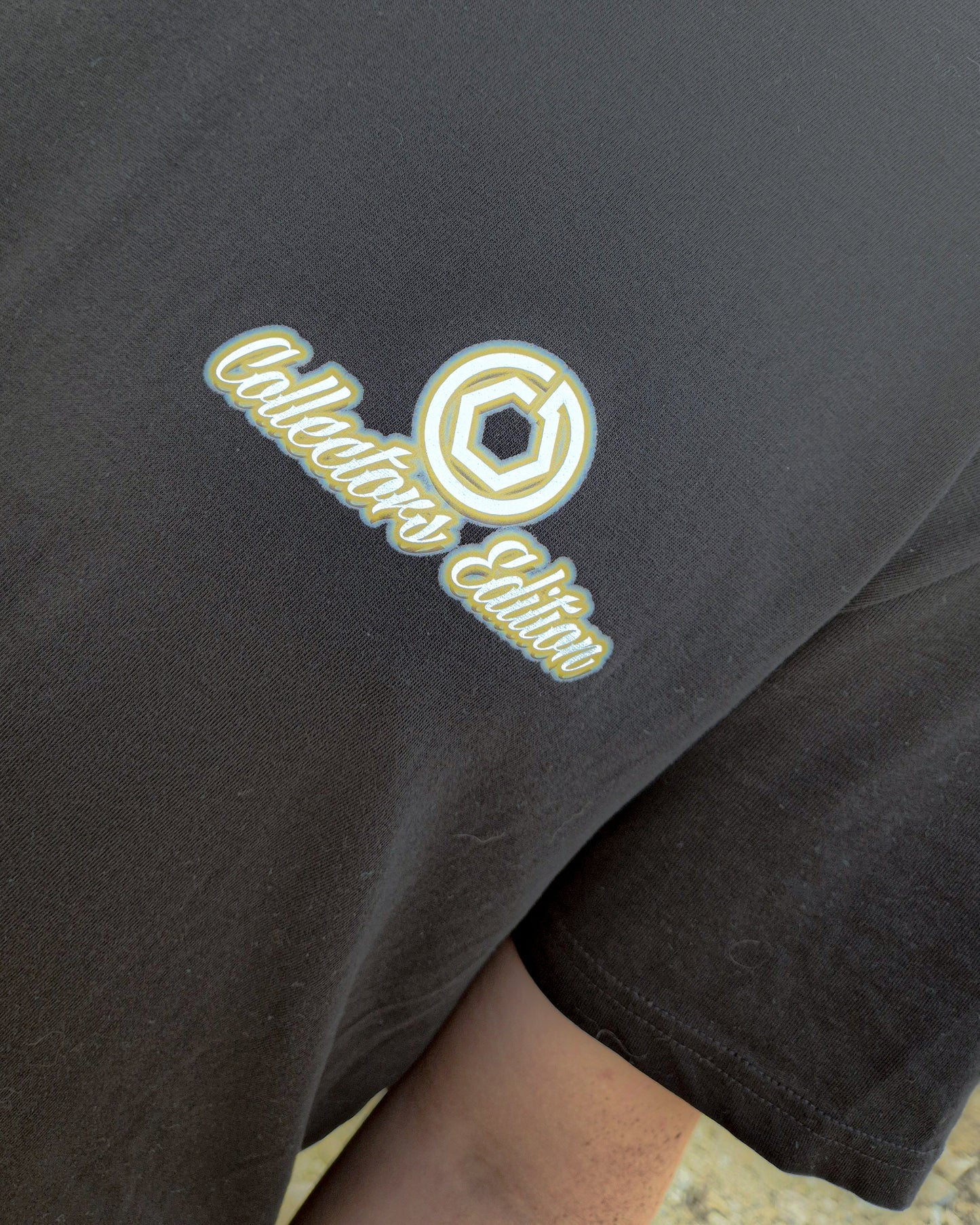 SZMO Collectors Edition T-Shirt April Strich 8 Tuning Art Vorderansicht