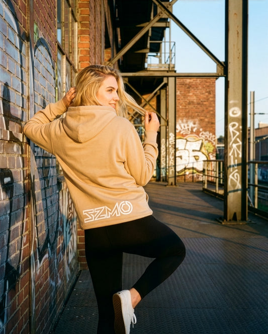 SZMO Zip Hoodie Reißverschluss Automotive Fashion Logo Rückansicht