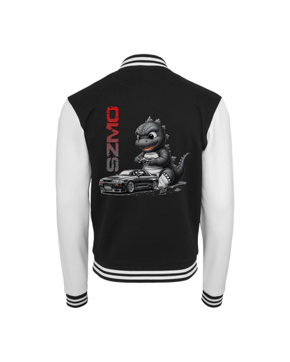 SZMO College Jacke Baby Godzilla JDM Cartoon R32 GTR Varsity Style Rückansicht Detail