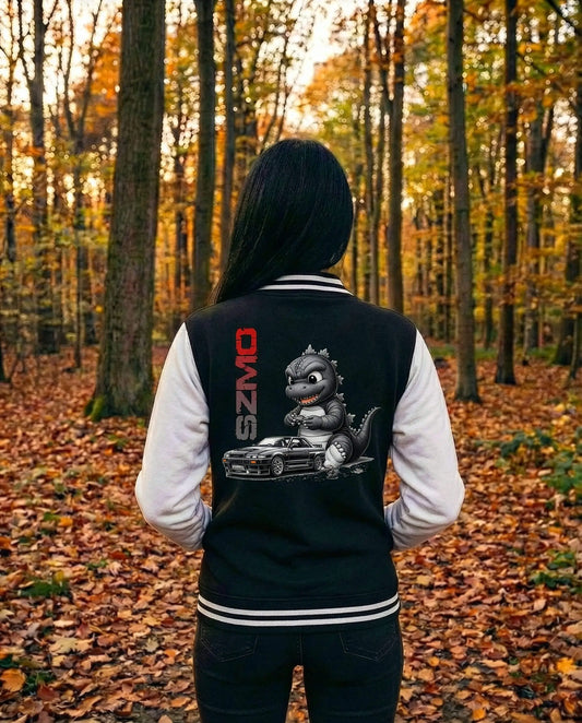 SZMO College Jacke Baby Godzilla JDM Cartoon R32 GTR Varsity Style Rückansicht